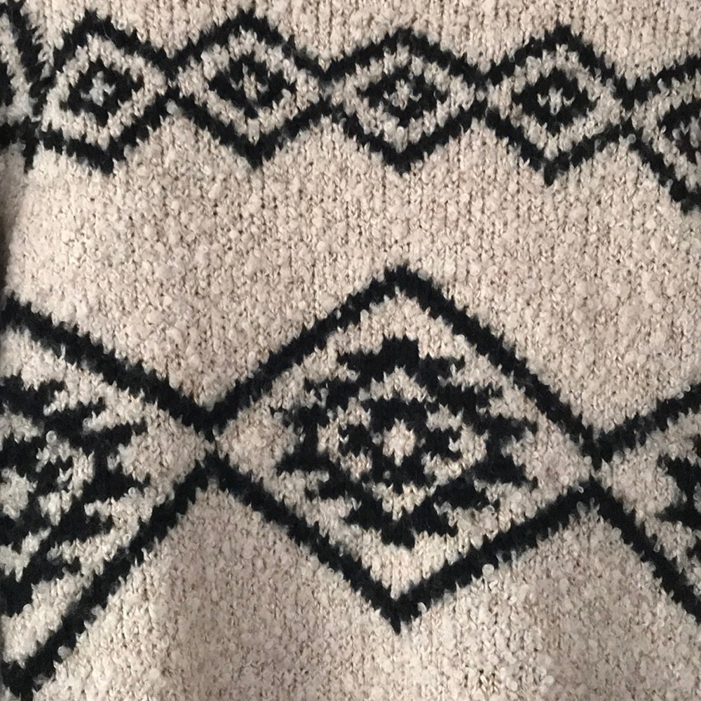 Sweater - Picture 2 of 2